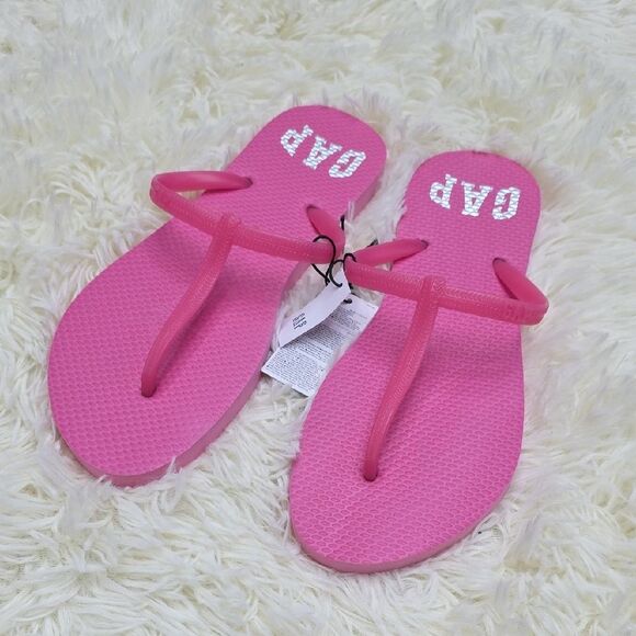 GAP Shoes - GAP Vibrant Pink Sandals